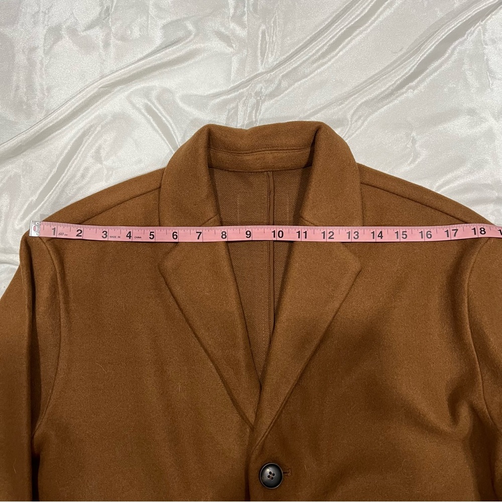 Brown coat - Picture 4 of 6